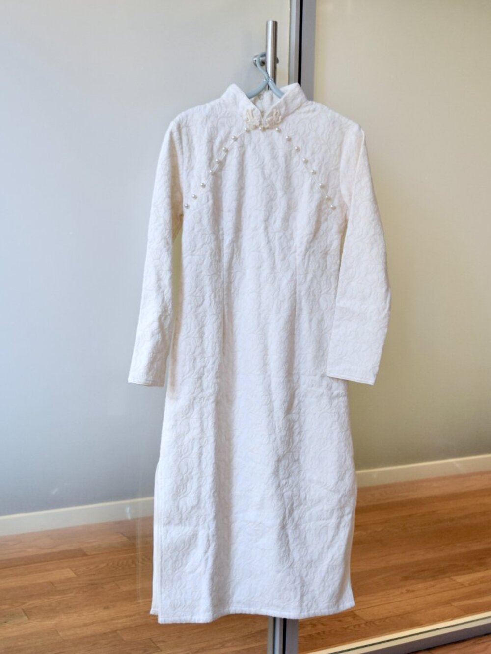 White Jacquard Flora WinterQipao Dress - Chinese Traditional Cheongsam